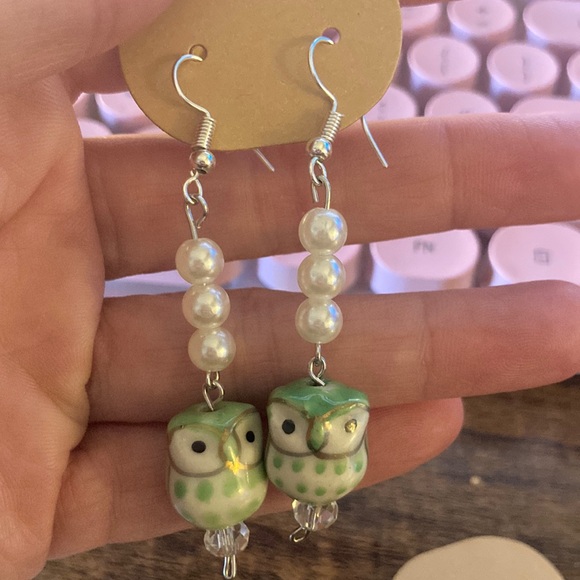 Jewelry - Green handmade owl glass beaded earrings
